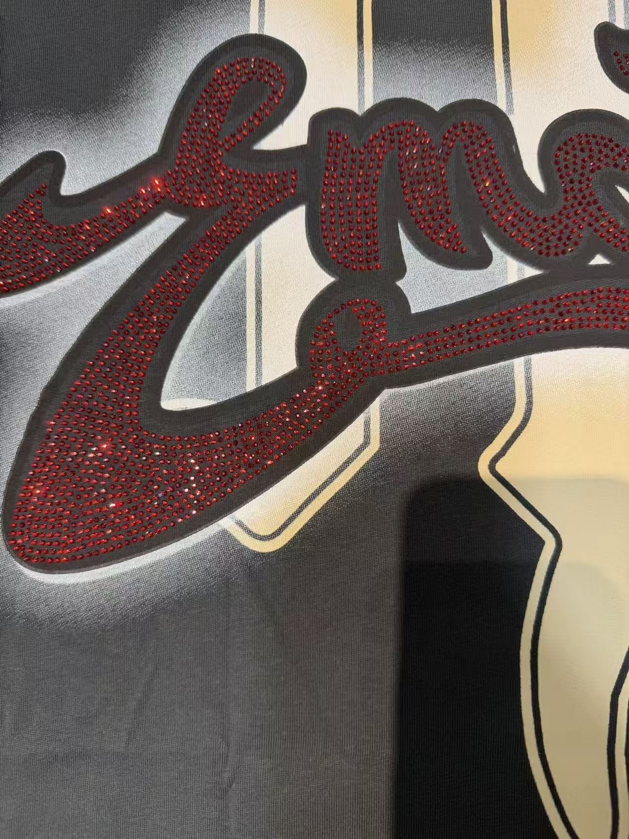 MIXED EMOTION Angel Graphic Short-Sleeve T-Shirt — detail