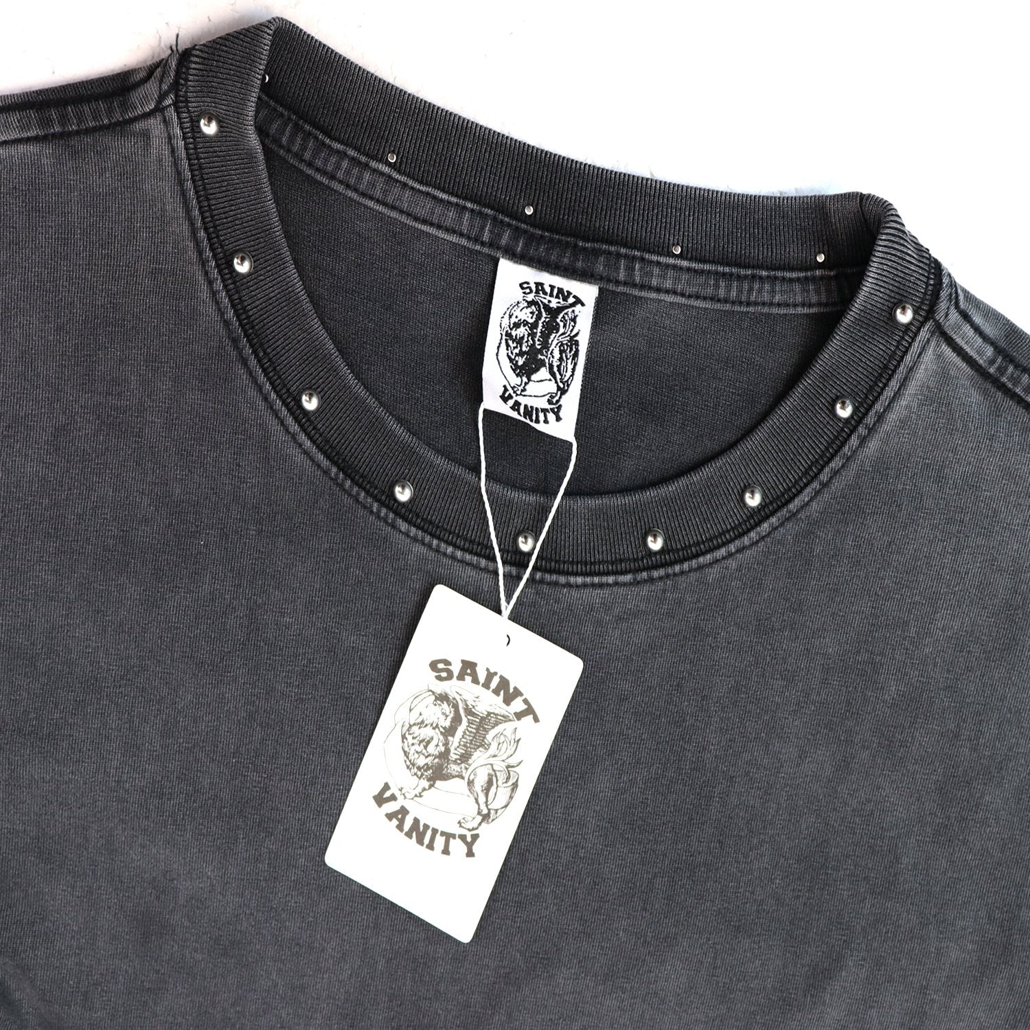 SAINT Vanity Lion Graphic Short-Sleeve Set — hang_tag