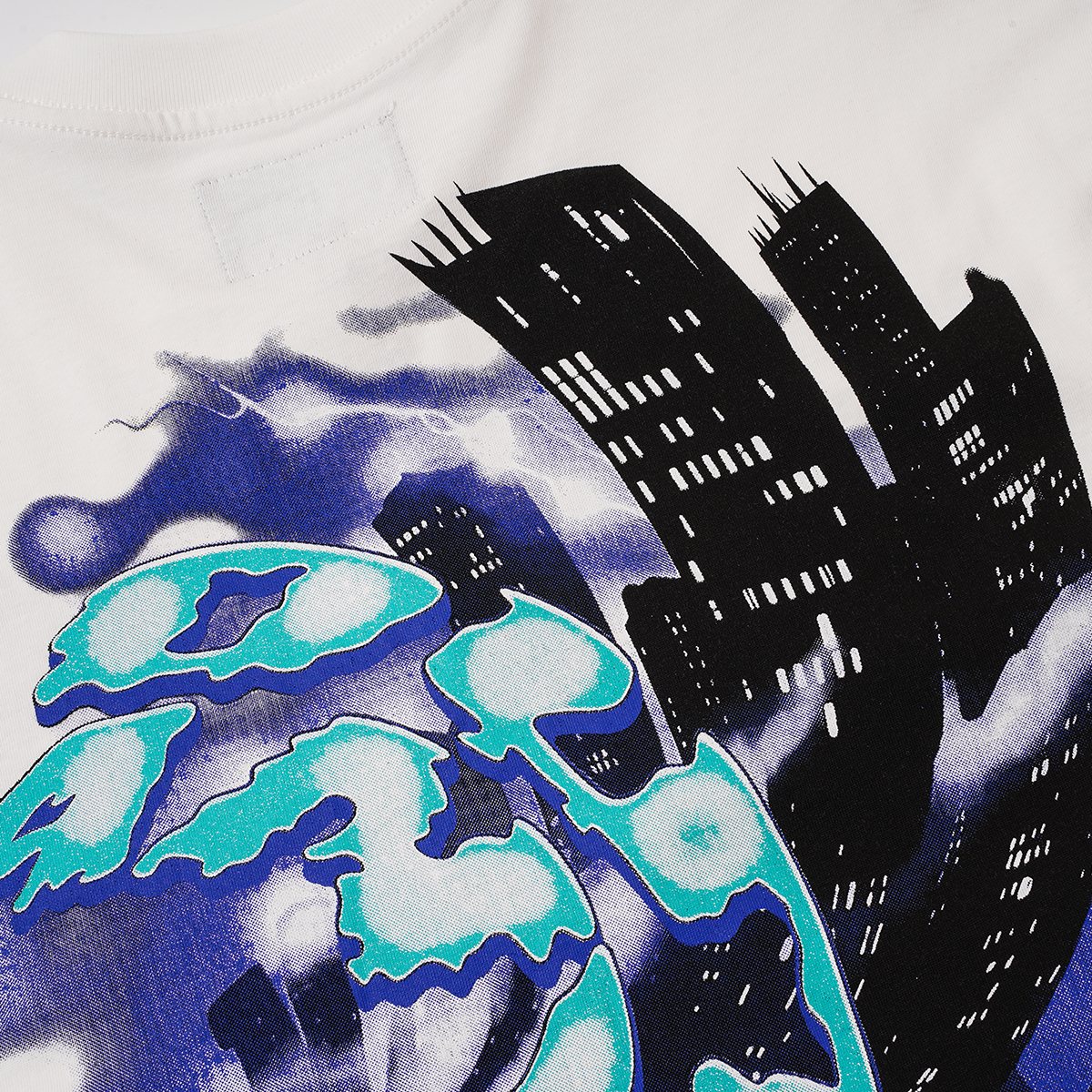 Godspeed Skull Liberty Graphic T-Shirt — detail